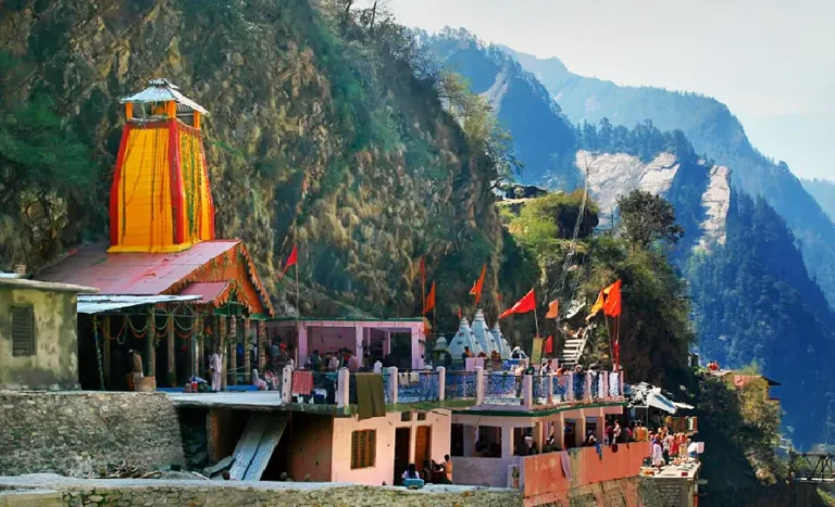 Yamonotri Travel Guide 2025