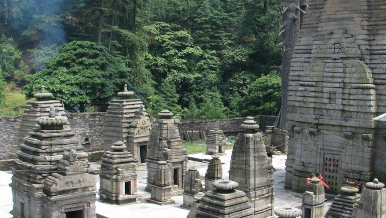 Jageshwar_Mandir