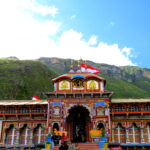 Badrinath_temple_-_Uttarakhand